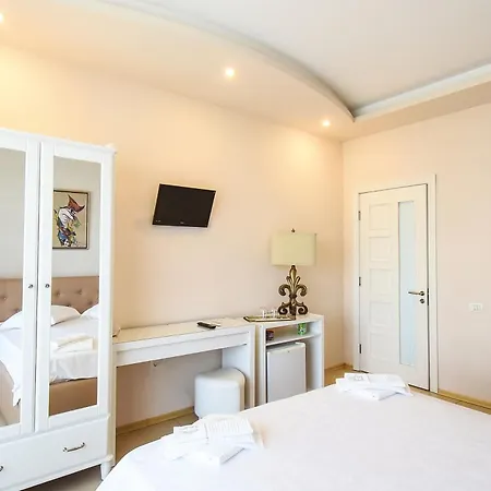 Gazde/Camere de închiriat Casa Di Marco